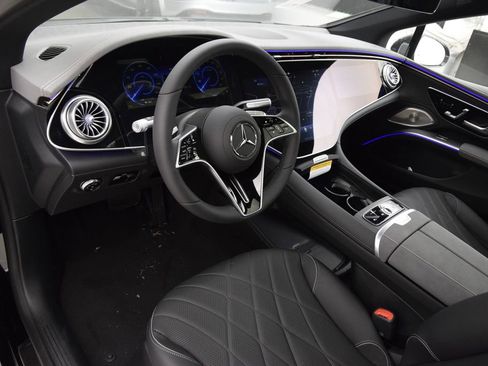 New 2026 Mercedes-Benz EQS 580 4MATIC Sedan image 21