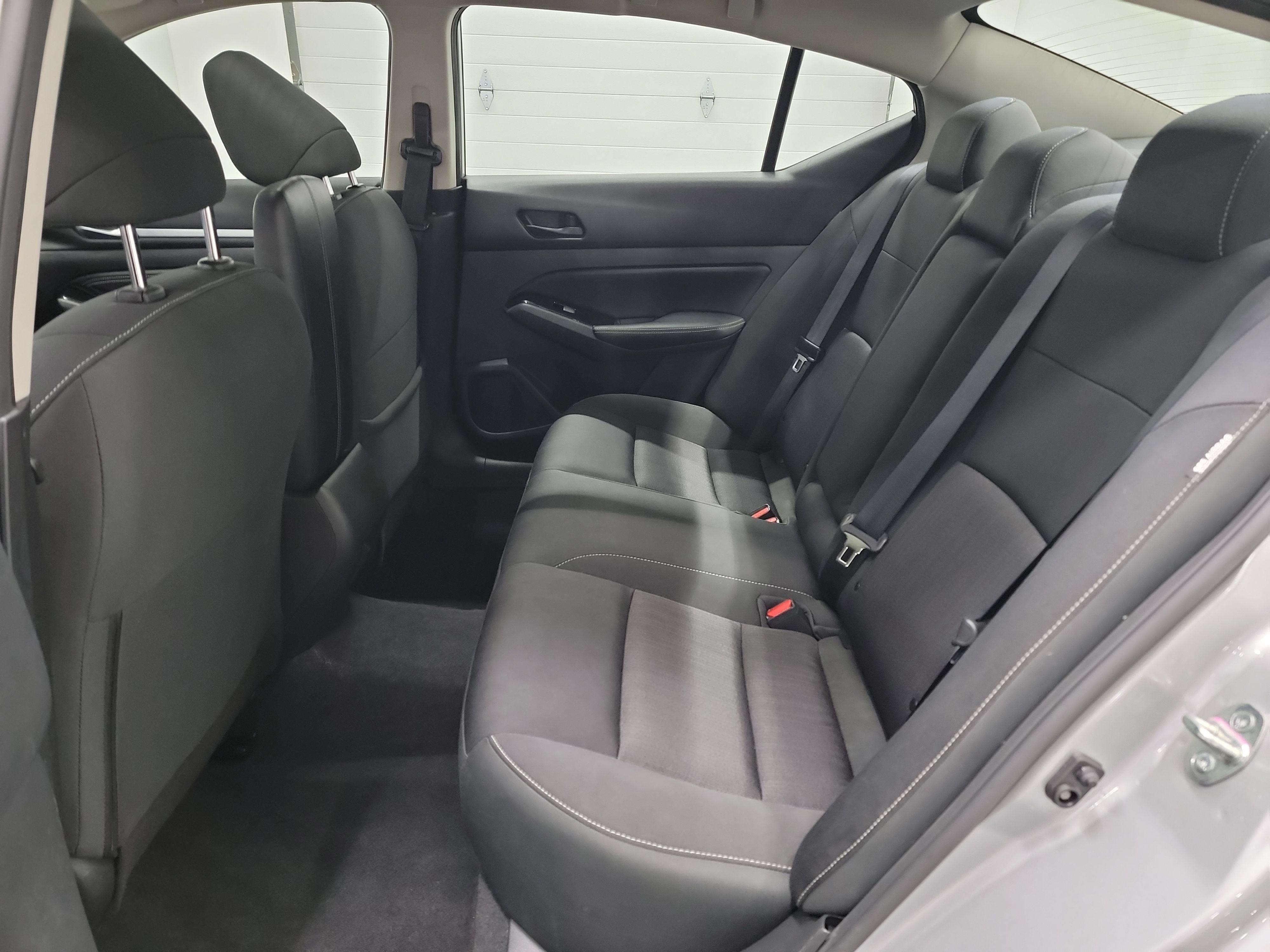 Used 2023 Nissan Altima 2.5 SV w/ SV Premium Package FWD image 28