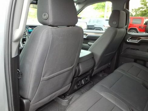 Used 2024 Chevrolet Silverado 1500 RST w/ Protection Package AWD/4WD image 17