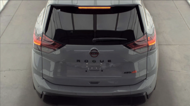 Used 2025 Nissan Rogue SV w/ Rock Creek Premium Package AWD/4WD image 6