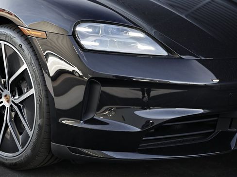 New 2026 Porsche Taycan image 11