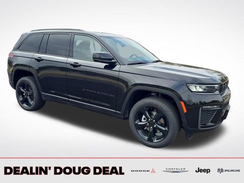 New 2026 Jeep Grand Cherokee Limited w/ Limited Altitude Package AWD/4WD image 7