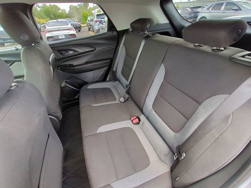 Used 2021 Chevrolet TrailBlazer LT w/ Convenience Package image 13