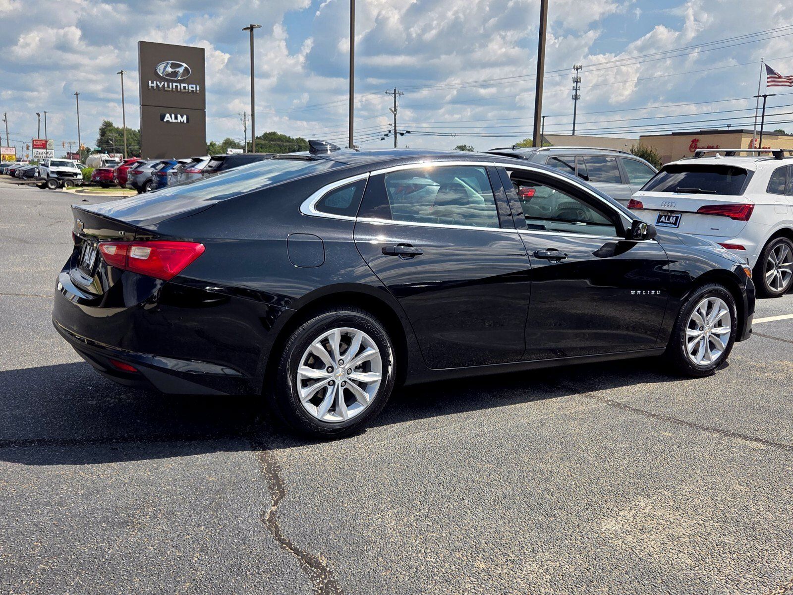 Used 2024 Chevrolet Malibu LT FWD image 14