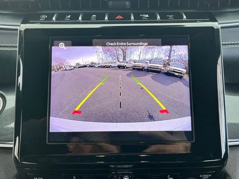 Used 2022 Jeep Grand Cherokee L Laredo AWD/4WD image 39