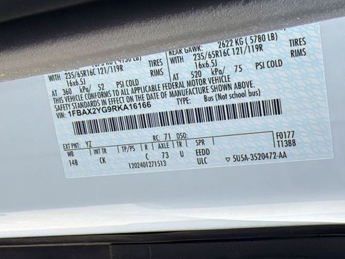 Used 2024 Ford Transit 350 XLT RWD image 17