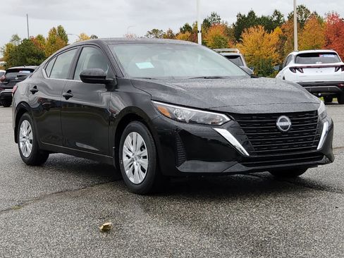 New 2025 Nissan Sentra S image 2