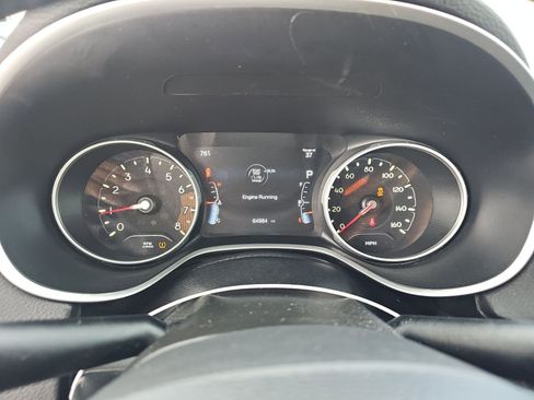 Used 2019 Jeep Compass Latitude w/ Popular Equipment Group FWD image 2