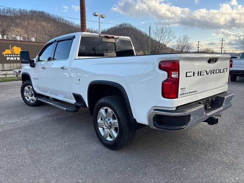 Used 2022 Chevrolet Silverado 2500 LTZ w/ LTZ Premium Package image 3