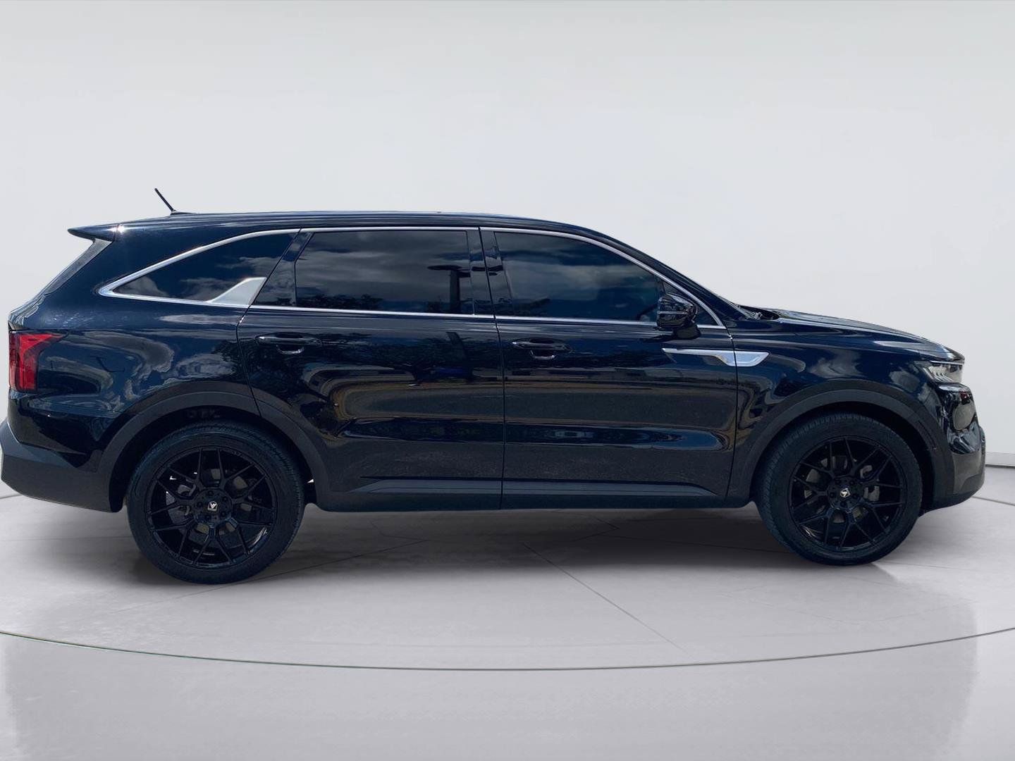 Used 2021 Kia Sorento LX FWD image 6