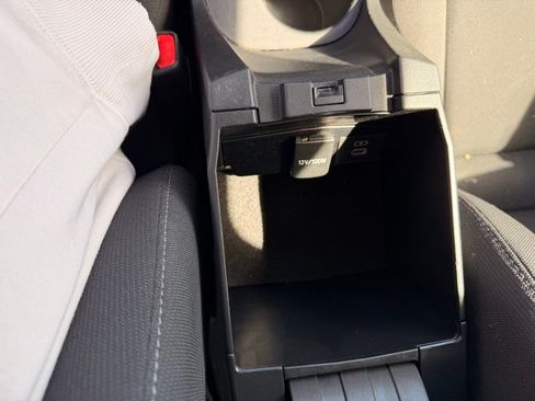 Used 2024 Toyota Corolla LE image 18