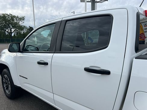 Used 2022 Chevrolet Colorado Z71 w/ Safety Package AWD/4WD image 10
