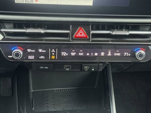 New 2026 Kia Niro Wind image 25