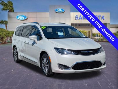 Used 2020 Chrysler Pacifica Touring-L Plus
