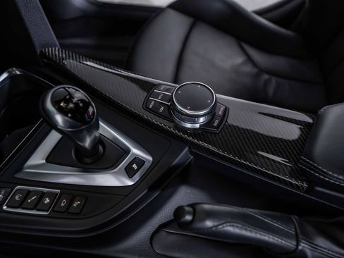 Used 2018 BMW M3 w/ Executive Package image 34