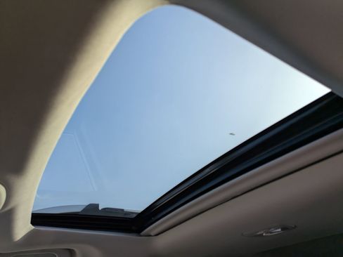 Certified 2025 Subaru Outback Touring XT image 26