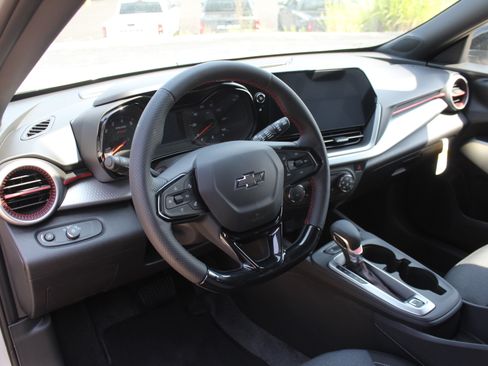 New 2026 Chevrolet Trax RS w/ Driver Confidence Package FWD image 12
