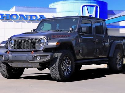 Used 2025 Jeep Gladiator Mojave w/ Safety Group