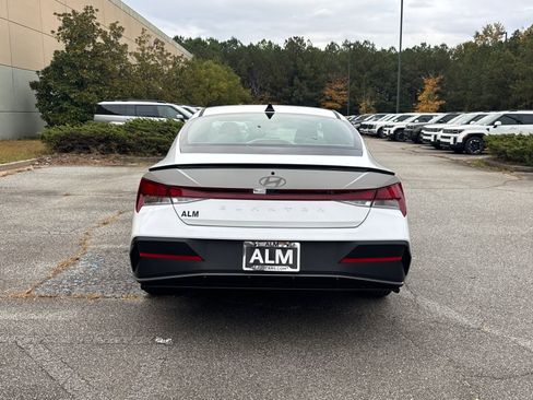 New 2026 Hyundai Elantra Sport FWD image 7