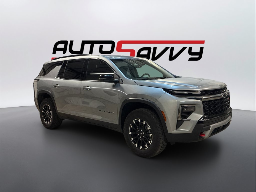 Used 2026 Chevrolet Traverse Z71 AWD/4WD image 3