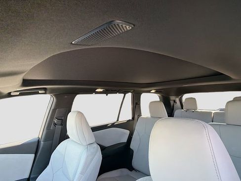 New 2026 Lexus TX 350 AWD image 29