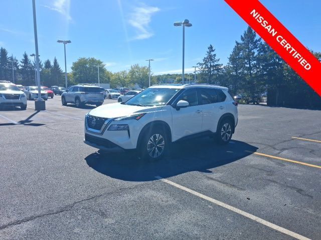 Certified 2023 Nissan Rogue SV w/ SV Premium B Package AWD/4WD image 6
