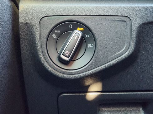 Used 2021 Volkswagen Atlas SEL image 22