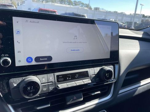 Used 2024 Toyota Grand Highlander XLE image 40