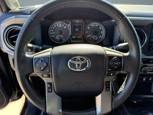Used 2019 Toyota Tacoma TRD Pro image 17