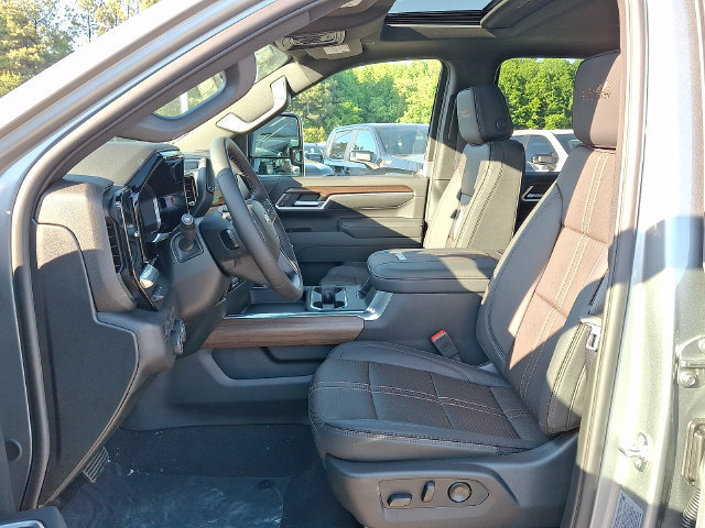 New 2026 Chevrolet Silverado 2500 High Country w/ Technology Package AWD/4WD image 6