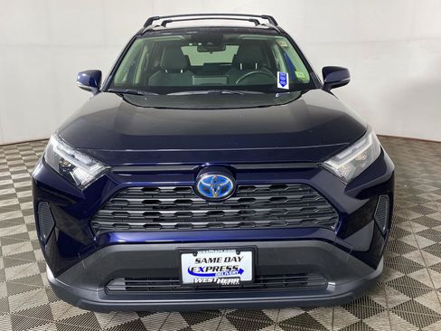 Used 2023 Toyota RAV4 XLE w/ Convenience Package AWD/4WD image 8