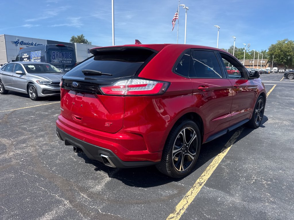 Used 2020 Ford Edge ST w/ Cold Weather Package AWD/4WD image 8