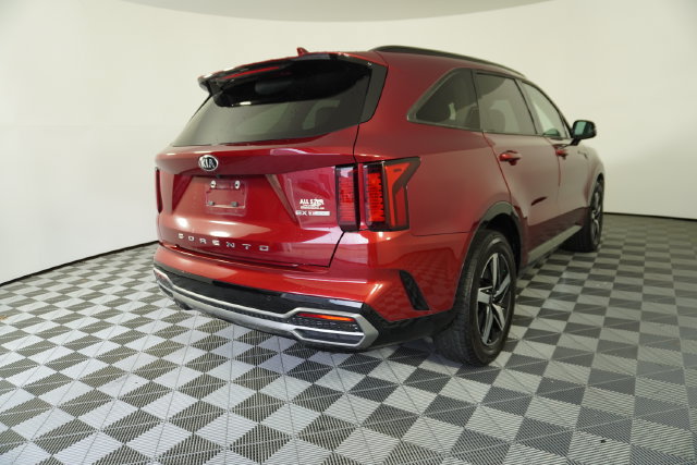 Used 2021 Kia Sorento EX FWD image 7