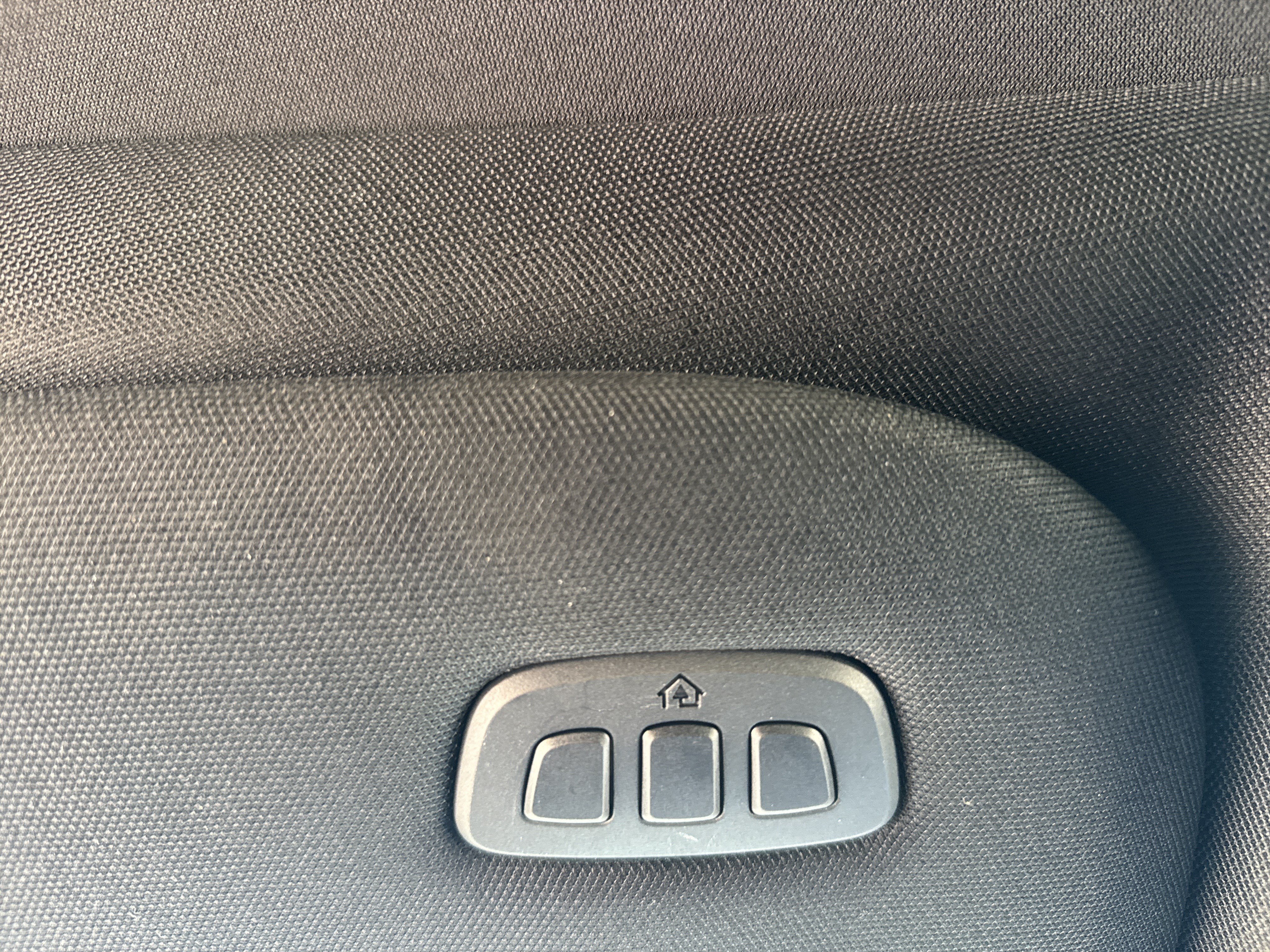 Used 2026 Ford F150 Lariat w/ Equipment Group 502A High AWD/4WD image 27