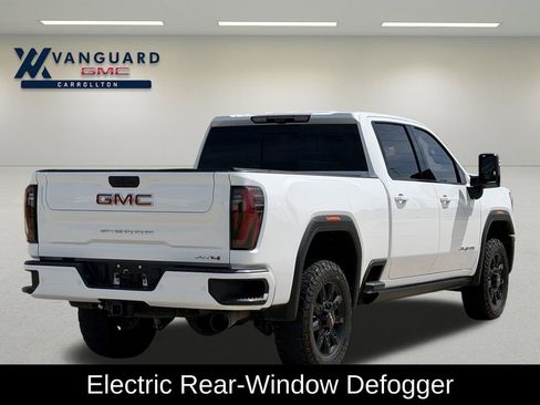 Used 2024 GMC Sierra 2500 AT4 w/ AT4 Premium Plus Package AWD/4WD image 10