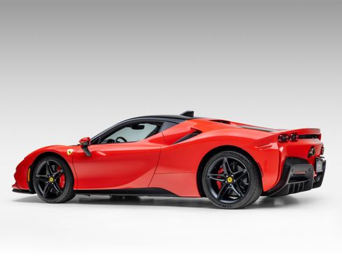 Used 2021 Ferrari SF90 Stradale image 8