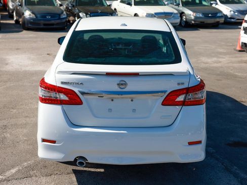 Used 2014 Nissan Sentra SR w/ Premium Package image 9