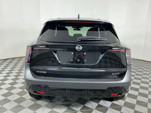 New 2025 Nissan Kicks SV image 6