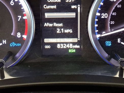 Used 2019 Toyota Highlander XLE image 13