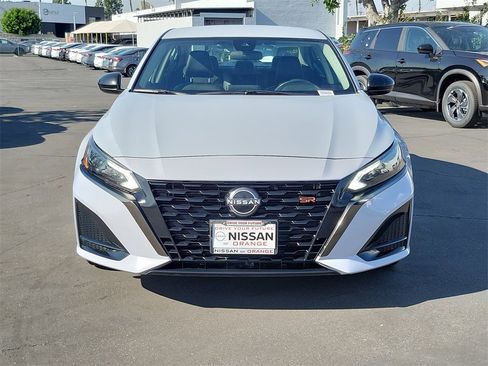 Used 2023 Nissan Altima 2.5 SR image 25