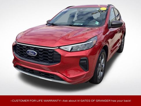Used 2023 Ford Escape ST-Line w/ Tech Pack #1 AWD/4WD image 6