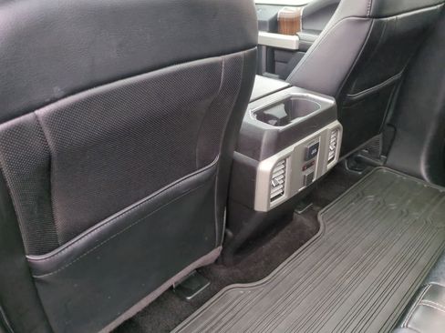 Used 2016 Ford F150 Lariat w/ Equipment Group 502A Luxury image 18