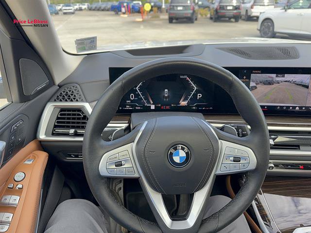 Used 2024 BMW X7 xDrive40i w/ Premium Package AWD/4WD image 43