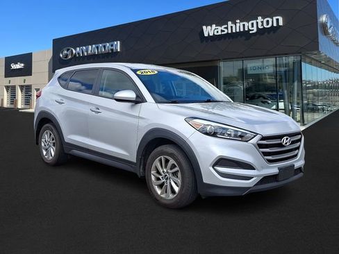 Used 2018 Hyundai Tucson SE AWD/4WD image 1