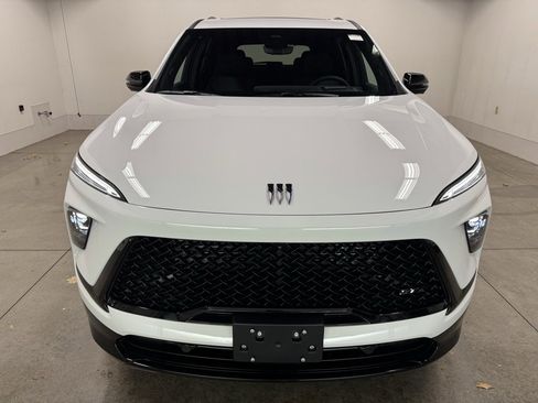 New 2026 Buick Enclave Sport Touring image 11