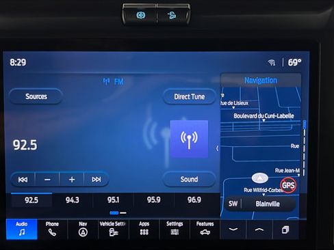 Used 2025 Ford F250 XLT w/ Black Appearance Package AWD/4WD image 31