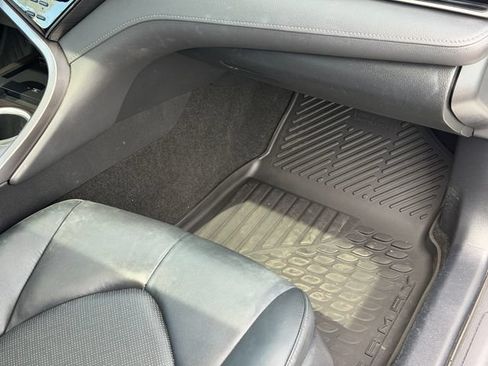 Used 2024 Toyota Camry XLE w/ Navigation Package FWD image 22