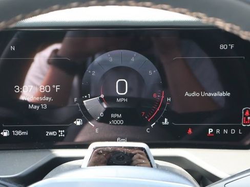 New 2026 GMC Acadia AT4 w/ Super Cruise Package AWD/4WD image 9