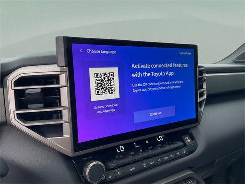 Used 2025 Toyota Tundra Limited image 21