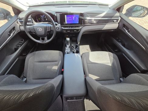 Used 2026 Toyota Camry LE FWD image 4